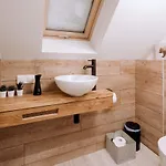 Diament Mozaika W Centrum Z Balkonem Lägenhet *