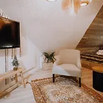 Diament Mozaika W Centrum Z Balkonem