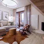 Diament Mozaika W Centrum Z Balkonem Апартаменты *