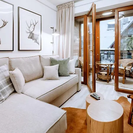 Diament Mozaika W Centrum Z Balkonem ザコパネ