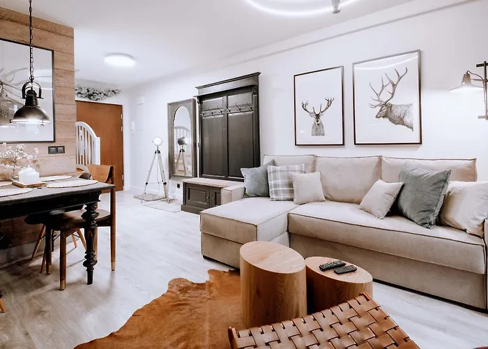 Diament Mozaika W Centrum Z Balkonem זקופאנה