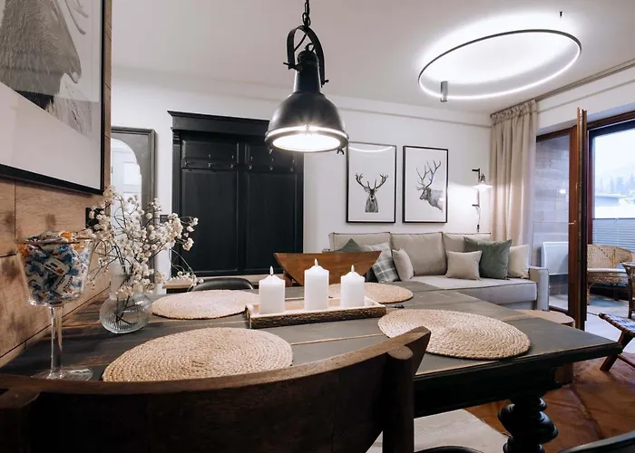 Diament Mozaika W Centrum Z Balkonem *